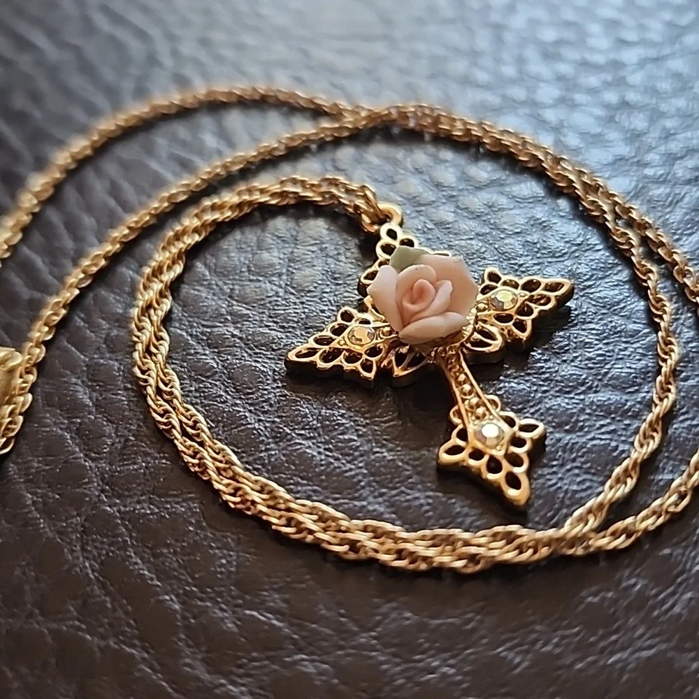1928 Gold Necklace with Pink Rose Cross Pendant - Picture 3 of 10